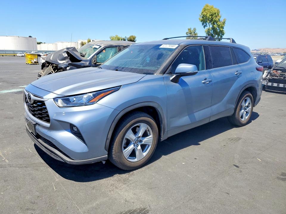 TOYOTA HIGHLANDER 2020 with VIN 5TDZZRAH6LS009633 - Photo from auction