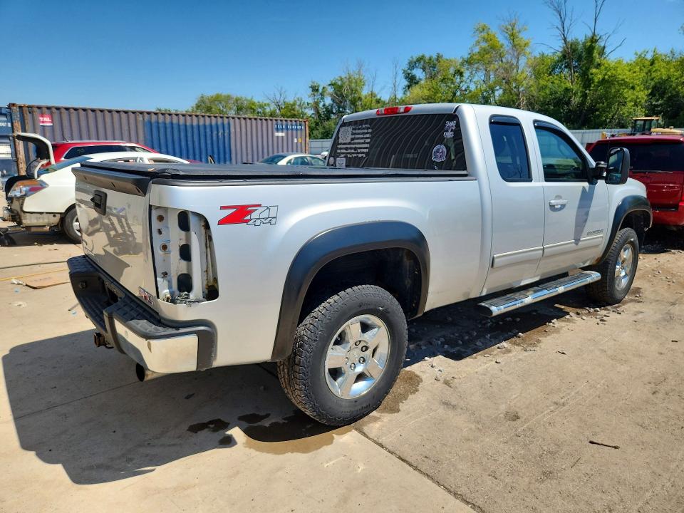 Photo 3 from auction – 2012 GMC SIERRA with VIN 1GTR2WE73CZ280376