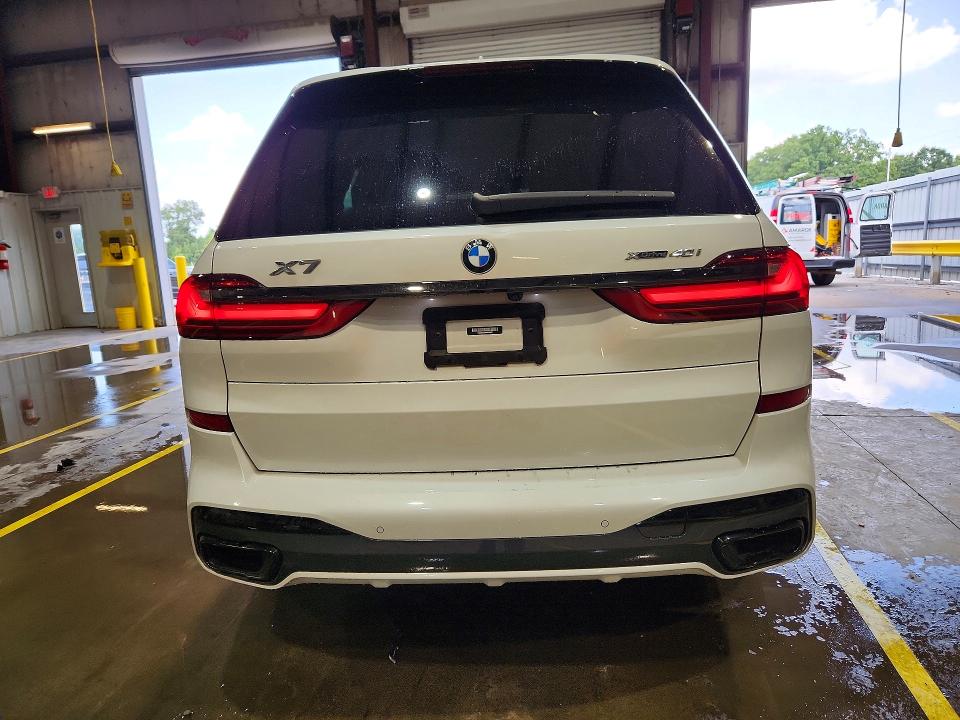 Photo 6 from auction – 2022 BMW X7 with VIN 5UXCW2C06N9K98431