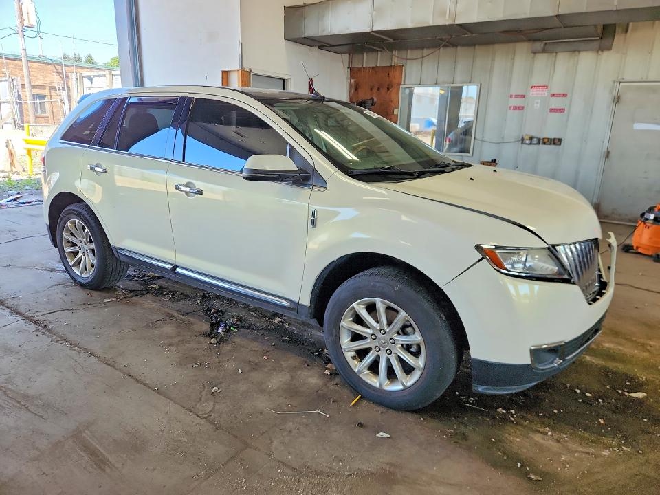 Photo 4 from auction – 2012 LINCOLN MKX with VIN 2LMDJ6JK3CBL14035