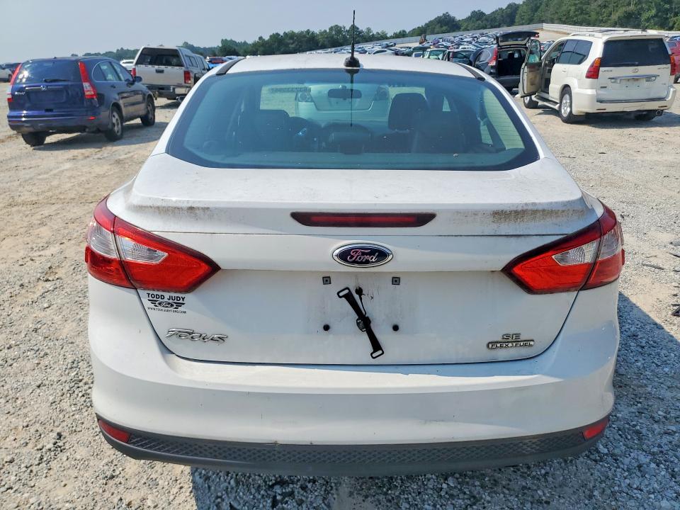 Photo 6 from auction – 2013 FORD FOCUS with VIN 1FADP3F28DL379993