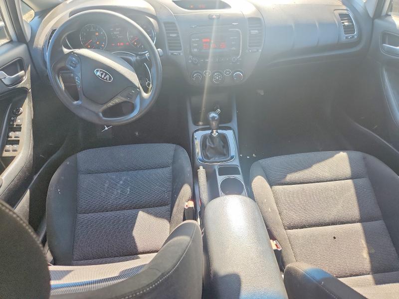 صورة رقم 8 من المزاد - 2017 KIA FORTE مع VIN 3KPFK4A77HE125622
