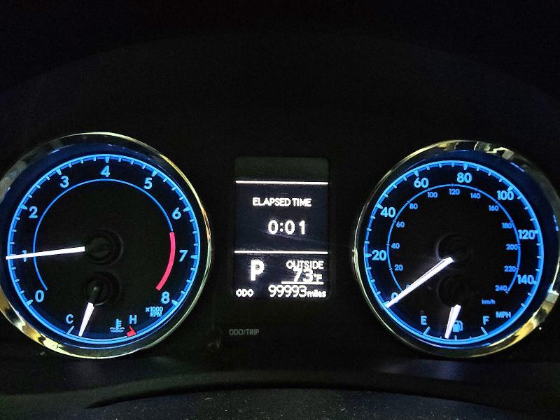 Photo 9 from auction – 2017 TOYOTA COROLLA with VIN 2T1BURHE8HC947628