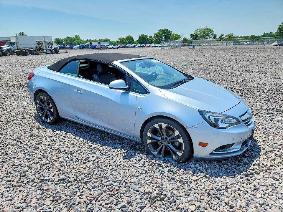 Photo 4 from auction – 2016 BUICK CASCADA with VIN W04WT3N56GG121327