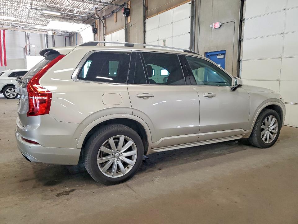 Photo 3 from auction – 2016 VOLVO XC90 with VIN YV4A22PK6G1081279