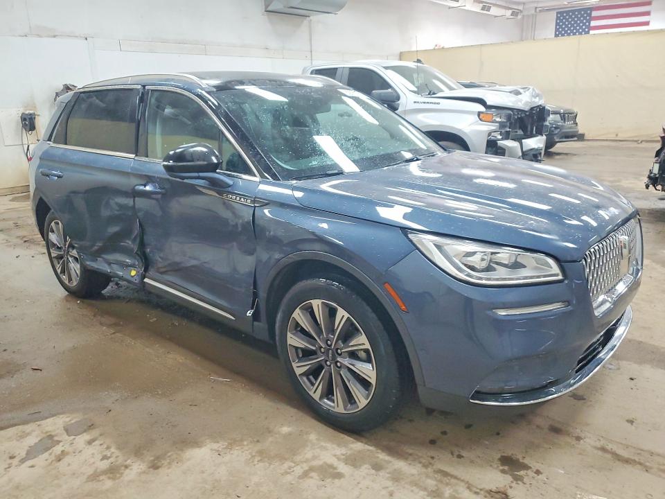 Photo 4 from auction – 2022 LINCOLN CORSAIR with VIN 5LMCJ2D95NUL17280