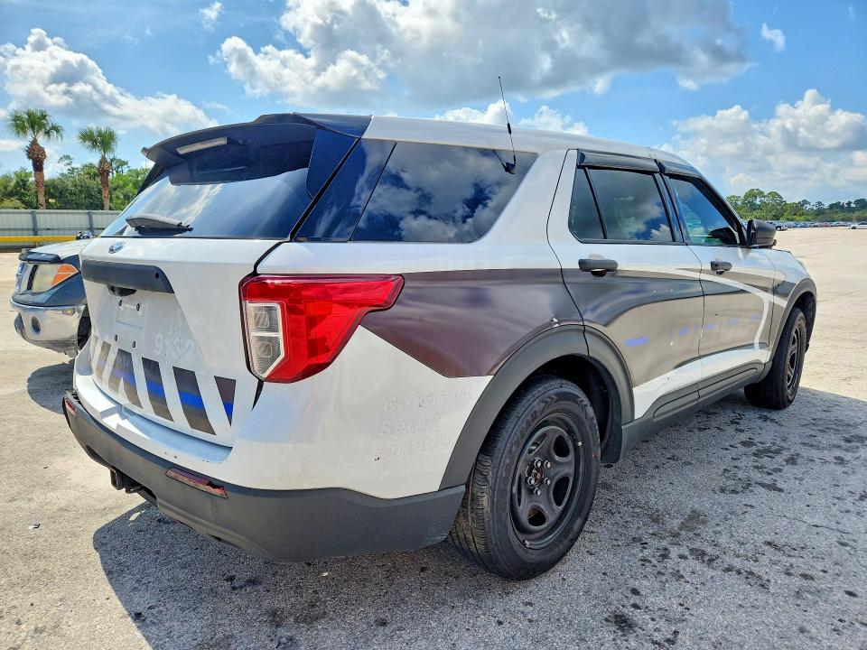 Photo 3 from auction – 2023 FORD EXPLORER with VIN 1FM5K8AB0PGB59886
