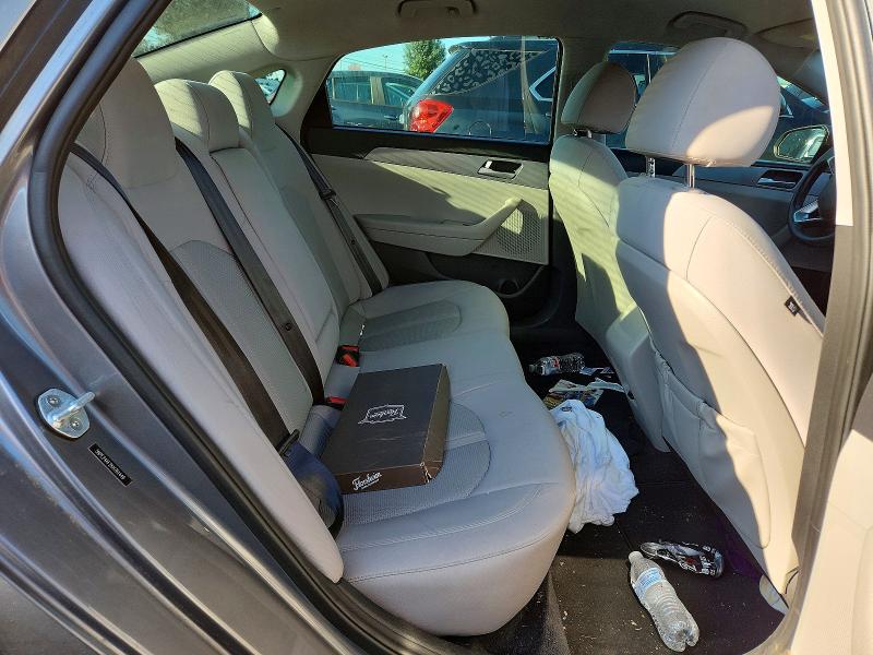 Photo 10 from auction – 2019 HYUNDAI SONATA with VIN 5NPE24AF2KH761449