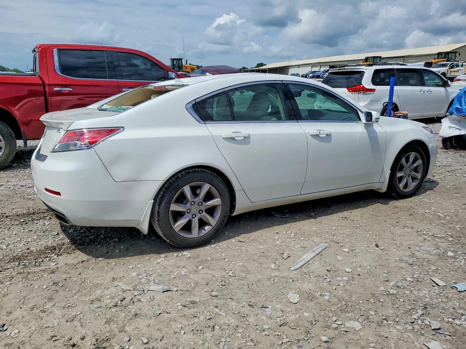 Photo 3 from auction – 2013 ACURA TL with VIN 19UUA8F52DA010921