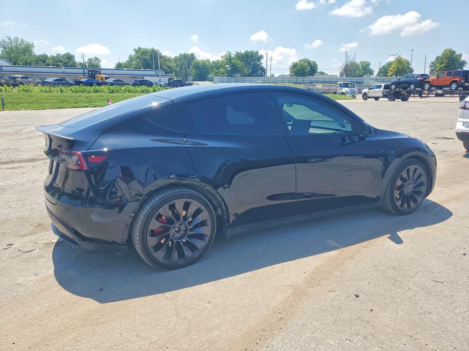 Photo 3 from auction – 2023 TESLA MODEL Y with VIN 7SAYGDEF6PF926145