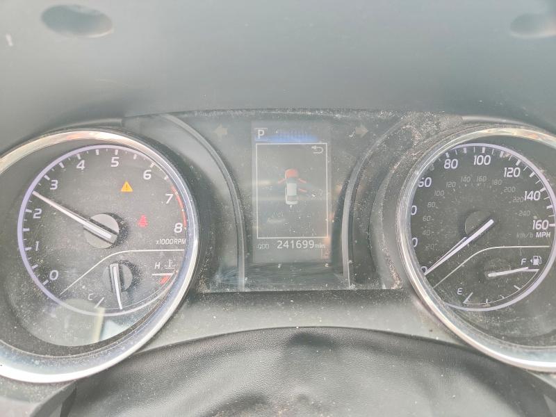 Photo 9 from auction – 2020 TOYOTA CAMRY with VIN 4T1C11AK6LU874555