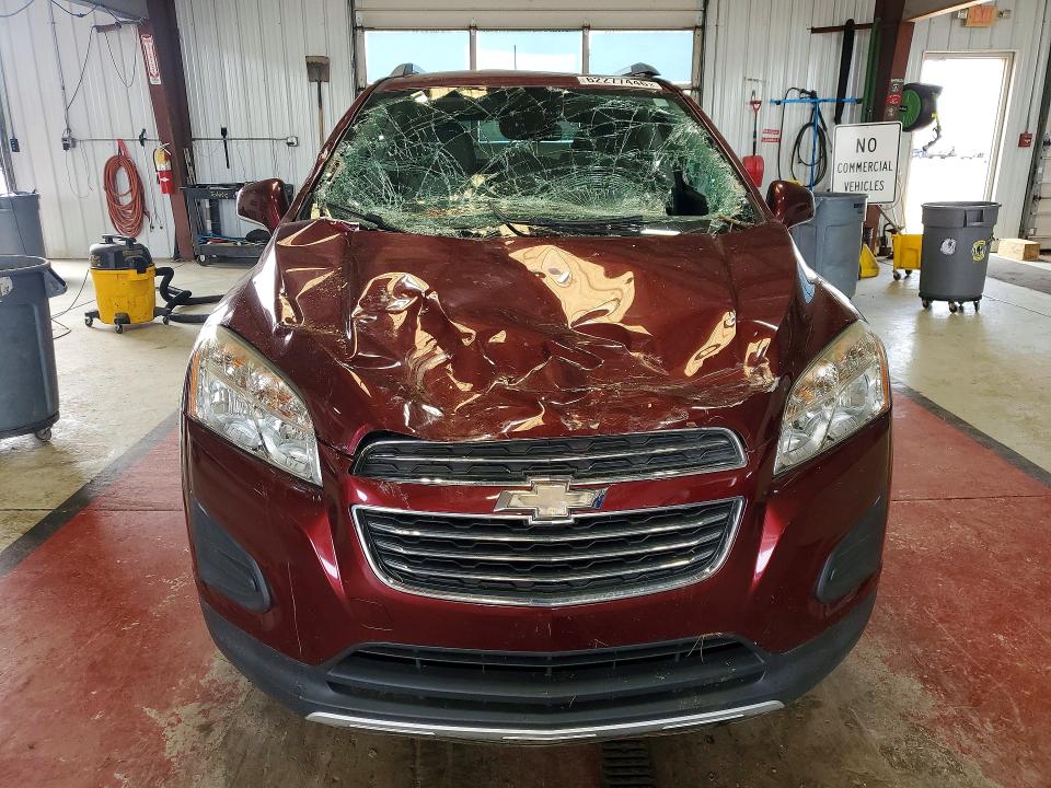 Photo 5 from auction – 2016 CHEVROLET TRAX with VIN 3GNCJPSBXGL280709