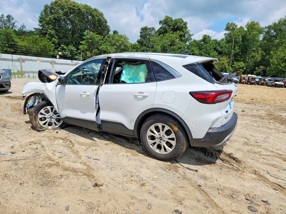 Photo 2 from auction – 2024 FORD ESCAPE with VIN 1FMCU9GN1RUA92650