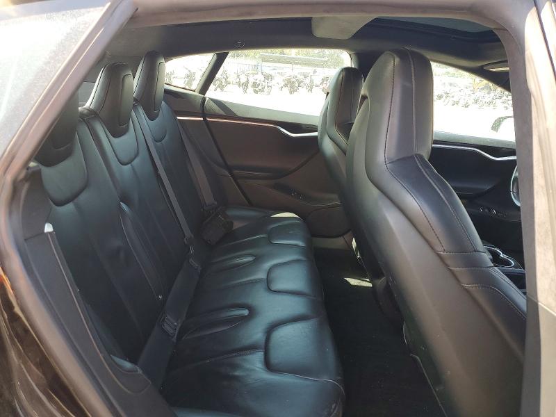 Photo 10 from auction – 2016 TESLA MODEL S with VIN 5YJSA1E28GF131954