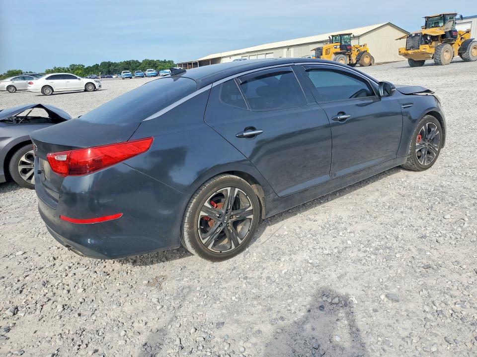 Photo 3 from auction – 2015 KIA OPTIMA with VIN 5XXGN4A79FG496006