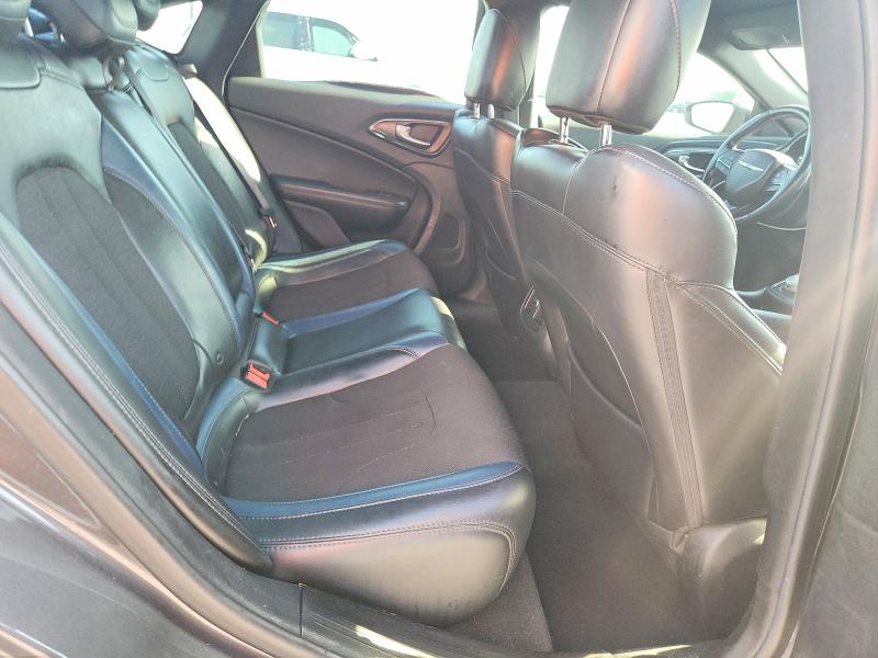 Photo 10 from auction – 2015 CHRYSLER 200 with VIN 1C3CCCBG1FN514116