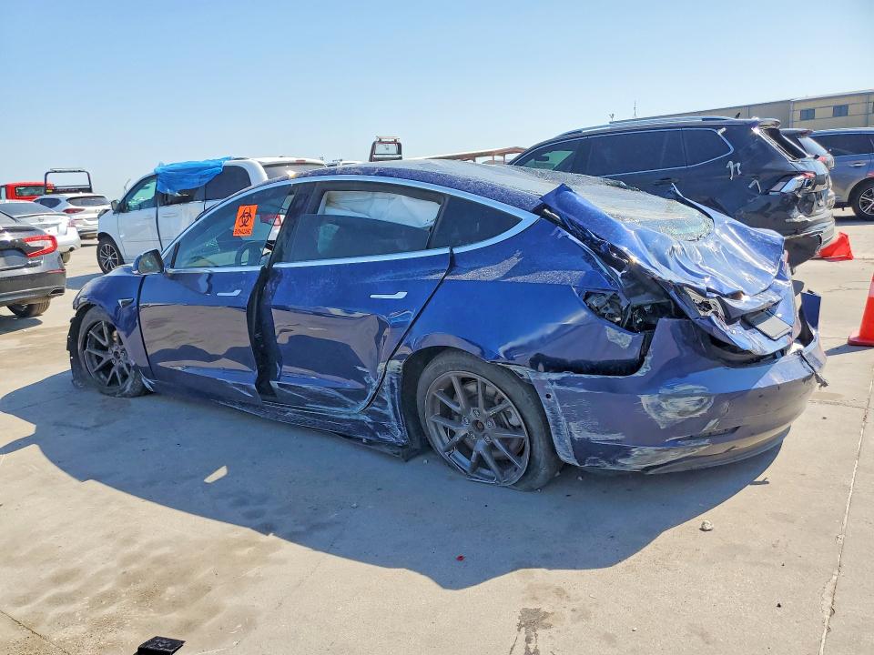 Photo 2 from auction – 2019 TESLA MODEL 3 with VIN 5YJ3E1EBXKF437121