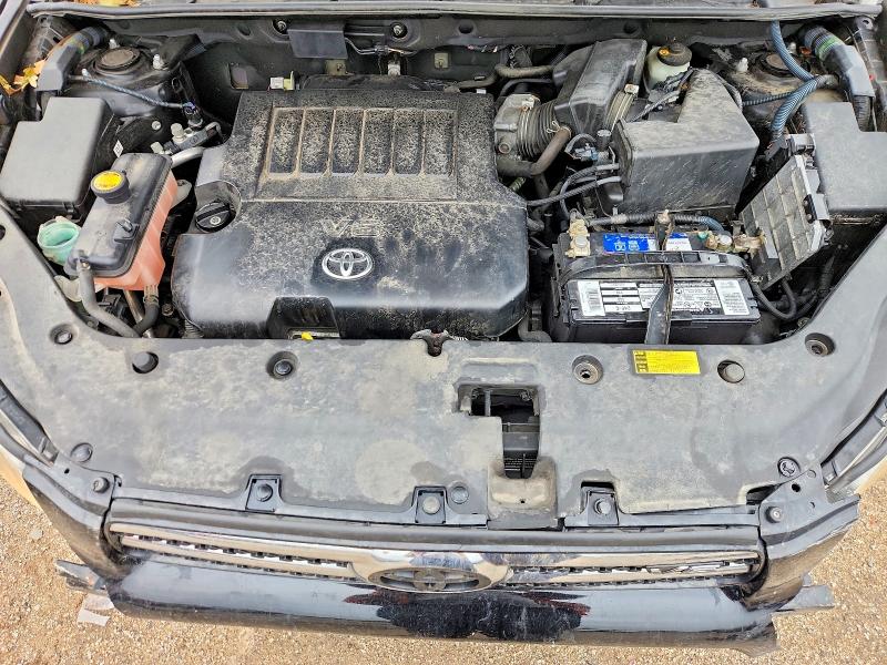 Photo 12 from auction – 2006 TOYOTA RAV4 with VIN JTMBK31V265010281