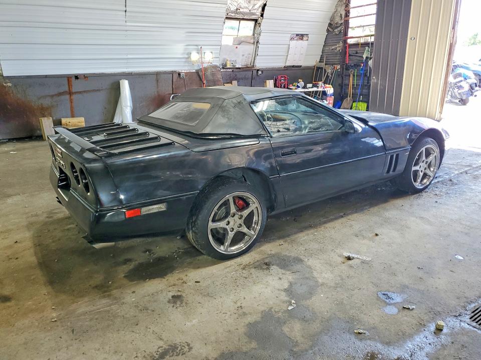 Photo 3 from auction – 1990 CHEVROLET CORVETTE with VIN 1G1YY3384L5117661