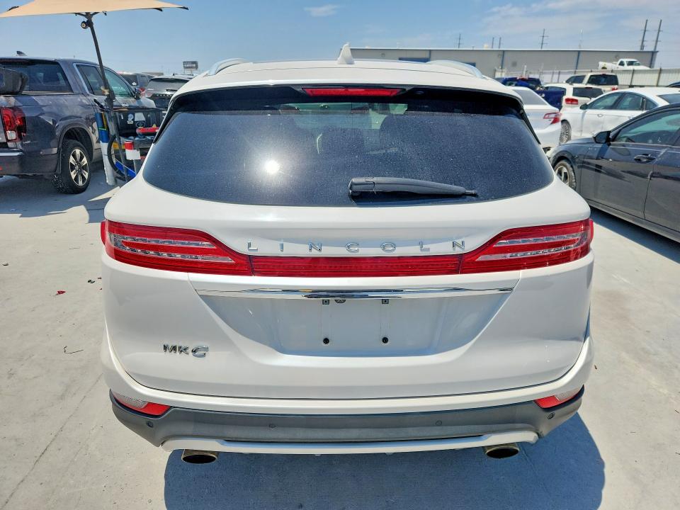 Photo 6 from auction – 2019 LINCOLN MKC with VIN 5LMCJ3D93KUL26934