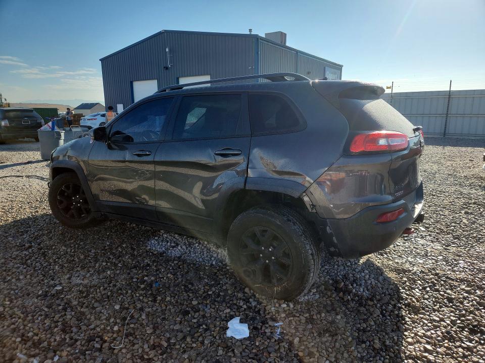 Photo 2 from auction – 2014 JEEP CHEROKEE with VIN 1C4PJMBS3EW240262