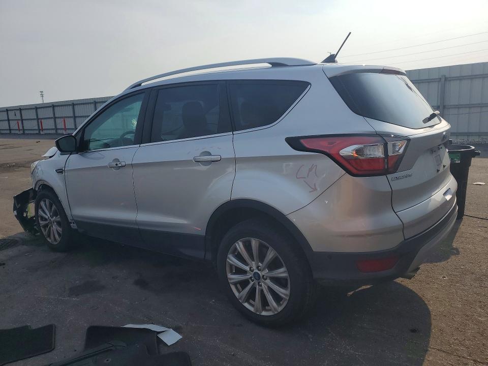 Photo 2 from auction – 2018 FORD ESCAPE with VIN 1FMCU0J91JUA27387