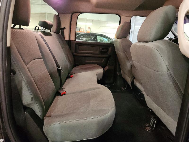 Photo 10 from auction – 2016 RAM 1500 with VIN 3C6RR7KT7GG183908