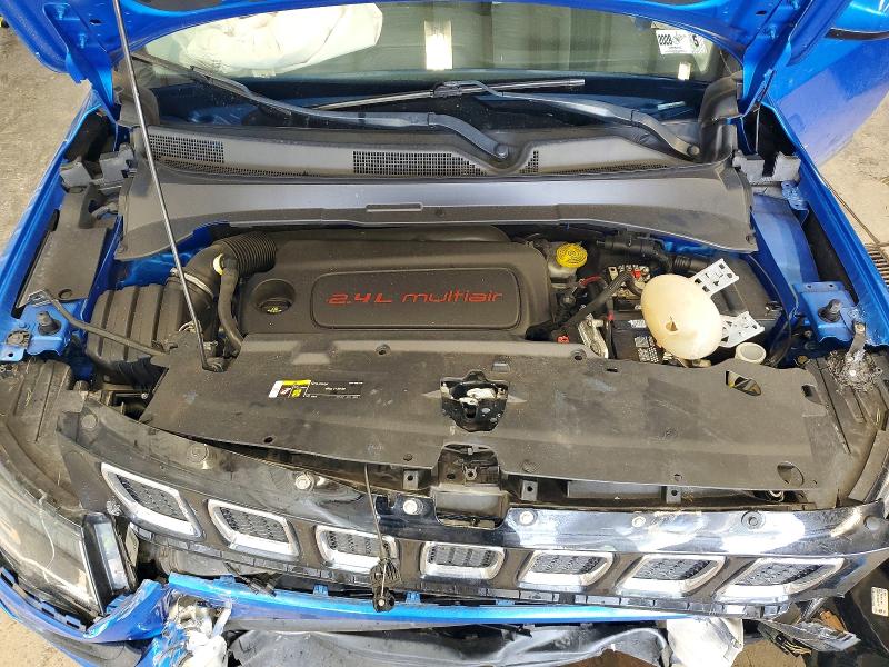 Photo 12 from auction – 2019 JEEP COMPASS with VIN 3C4NJDBB3KT678465