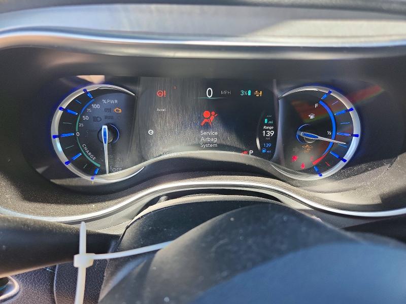 Photo 9 from auction – 2017 CHRYSLER PACIFICA with VIN 2C4RC1N73HR709226