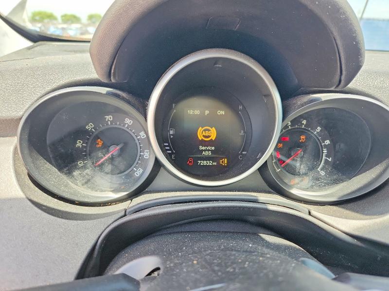 Photo 9 from auction – 2016 FIAT 500X with VIN ZFBCFXET2GP497273