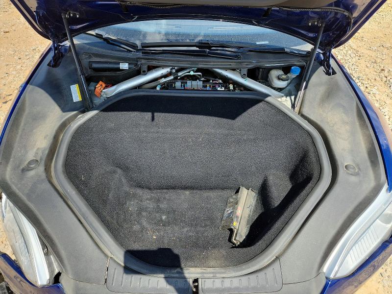 Photo 11 from auction – 2015 TESLA MODEL S with VIN 5YJSA1E20FF117223