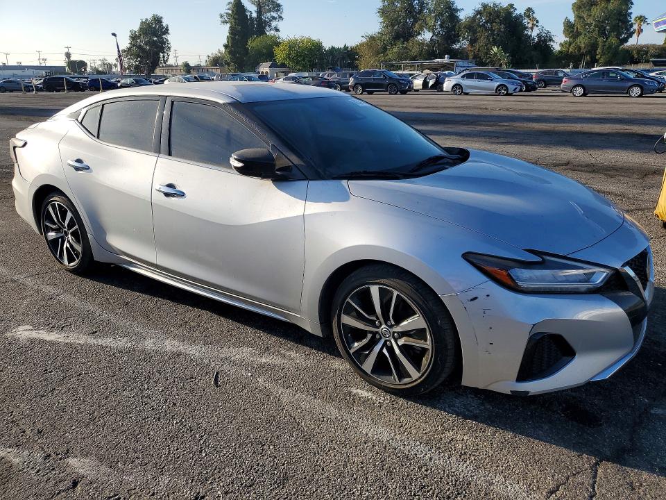 Photo 4 from auction – 2021 NISSAN MAXIMA with VIN 1N4AA6CV4MC512222