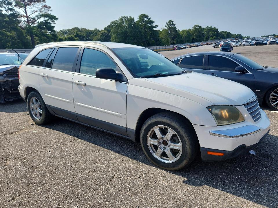 Photo 4 from auction – 2004 CHRYSLER PACIFICA with VIN 2C8GF68454R314616