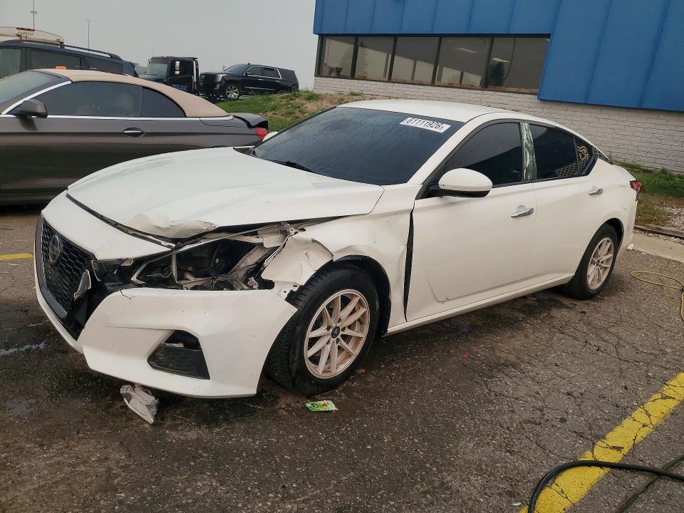 NISSAN ALTIMA 2020 with VIN 1N4BL4BV5LC283813 - Photo from auction