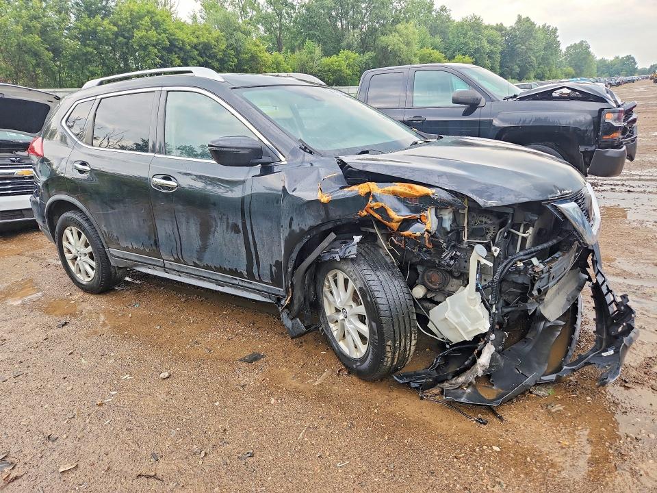 Photo 4 from auction – 2020 NISSAN ROGUE with VIN KNMAT2MT5LP507421