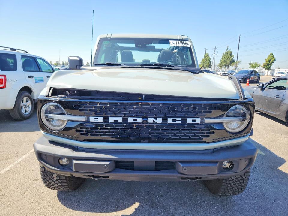 Photo 5 from auction – 2022 FORD BRONCO with VIN 1FMEE5DP3NLB75808