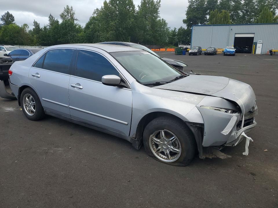 Photo 4 from auction – 2004 HONDA ACCORD with VIN 1HGCM56334A134051