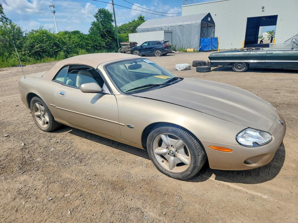 Photo 4 from auction – 1998 JAGUAR XK8 with VIN SAJGN2244WC025813