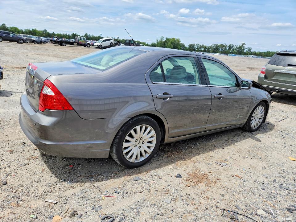 Photo 3 from auction – 2011 FORD FUSION with VIN 3FADP0L35BR215255
