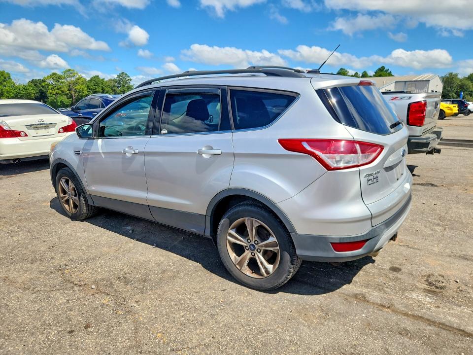 Photo 2 from auction – 2015 FORD ESCAPE with VIN 1FMCU9G90FUB41870