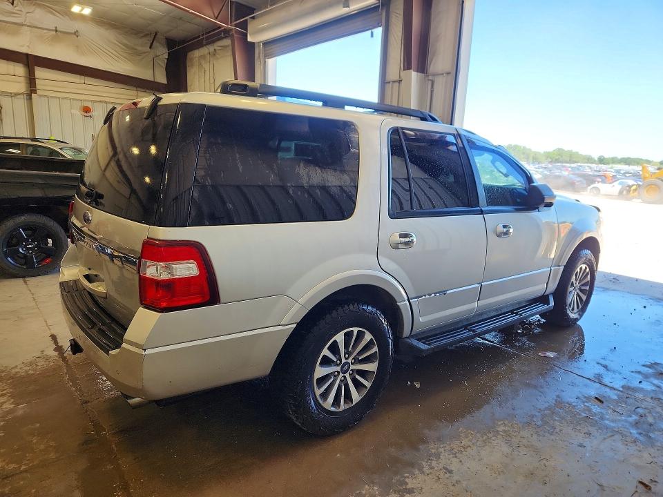 Photo 3 from auction – 2017 FORD EXPEDITION with VIN 1FMJU1JT3HEA60727