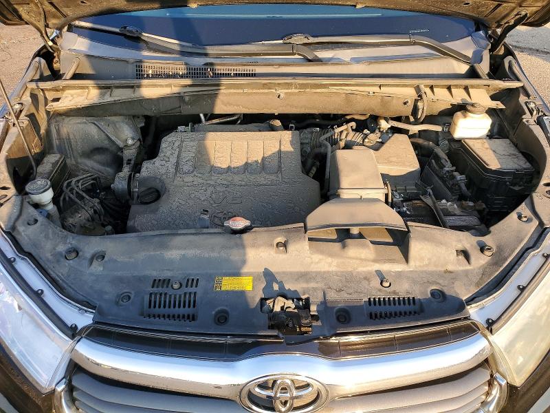 Photo 12 from auction – 2015 TOYOTA HIGHLANDER with VIN 5TDJKRFHXFS207470
