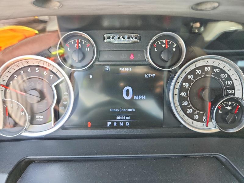 Photo 9 from auction – 2016 RAM 1500 with VIN 1C6RR6LT4GS376163