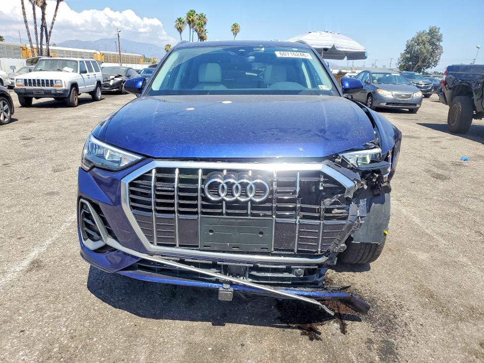 Photo 5 from auction – 2021 AUDI Q3 with VIN WA1DECF32M1131236