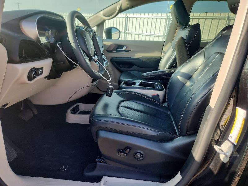 Photo 7 from auction – 2023 CHRYSLER PACIFICA with VIN 2C4RC1BG3PR627631