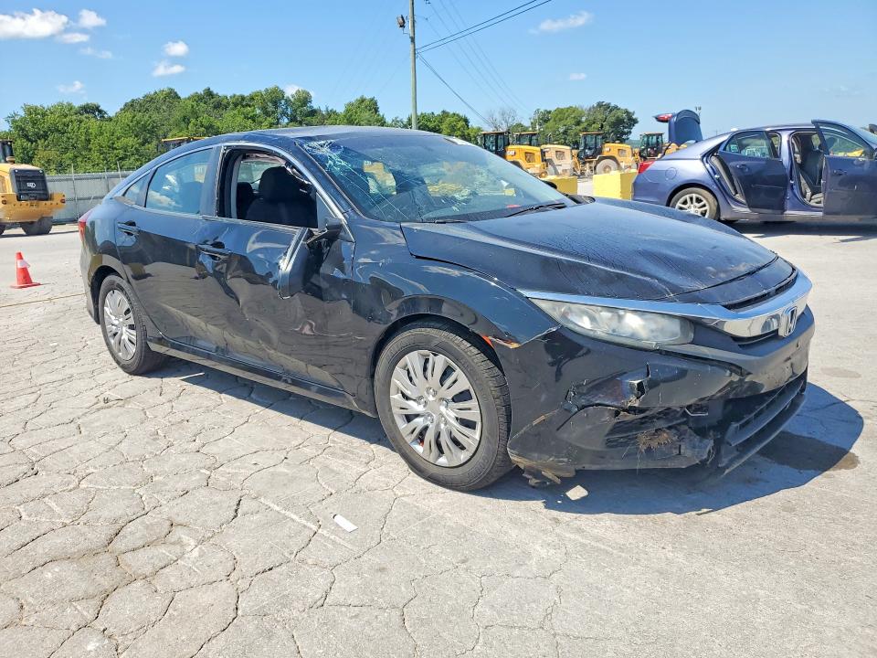 Photo 4 from auction – 2018 HONDA CIVIC with VIN 2HGFC2F55JH525702