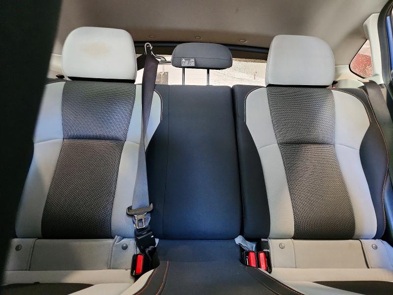 Photo 10 from auction – 2019 SUBARU CROSSTREK with VIN JF2GTAEC9KH292963