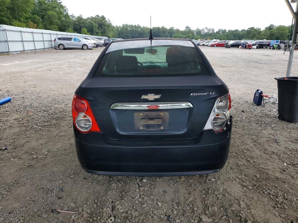 Photo 6 from auction – 2014 CHEVROLET SONIC with VIN 1G1JC5SH7E4180503