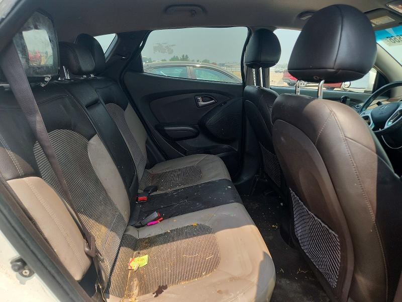 Photo 10 from auction – 2011 HYUNDAI TUCSON with VIN KM8JUCAC0BU243804