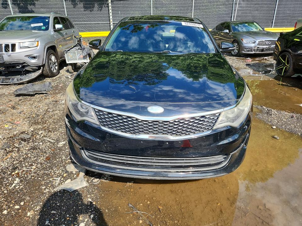 Photo 5 from auction – 2017 KIA OPTIMA with VIN 5XXGU4L3XHG135030